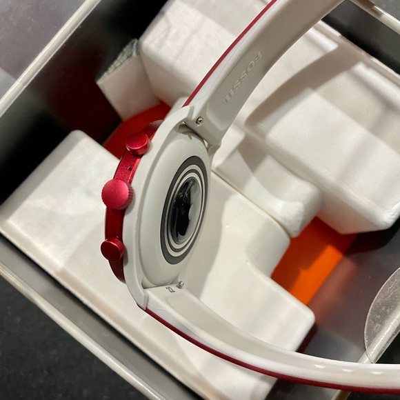 💯Brand New & Authentic FOSSIL Sport Smart Watch - Picture 7 of 9